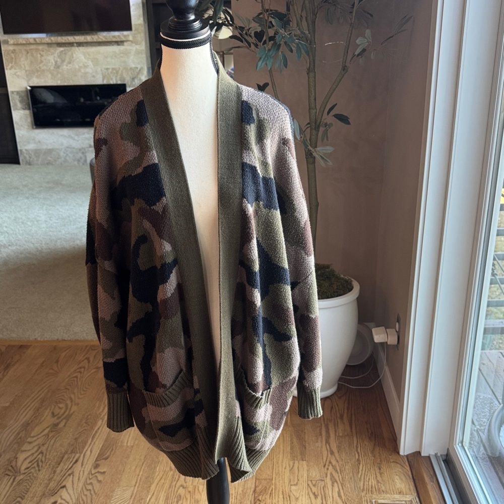 BDG Olive & Brown Camo Open-Front Cardigan
